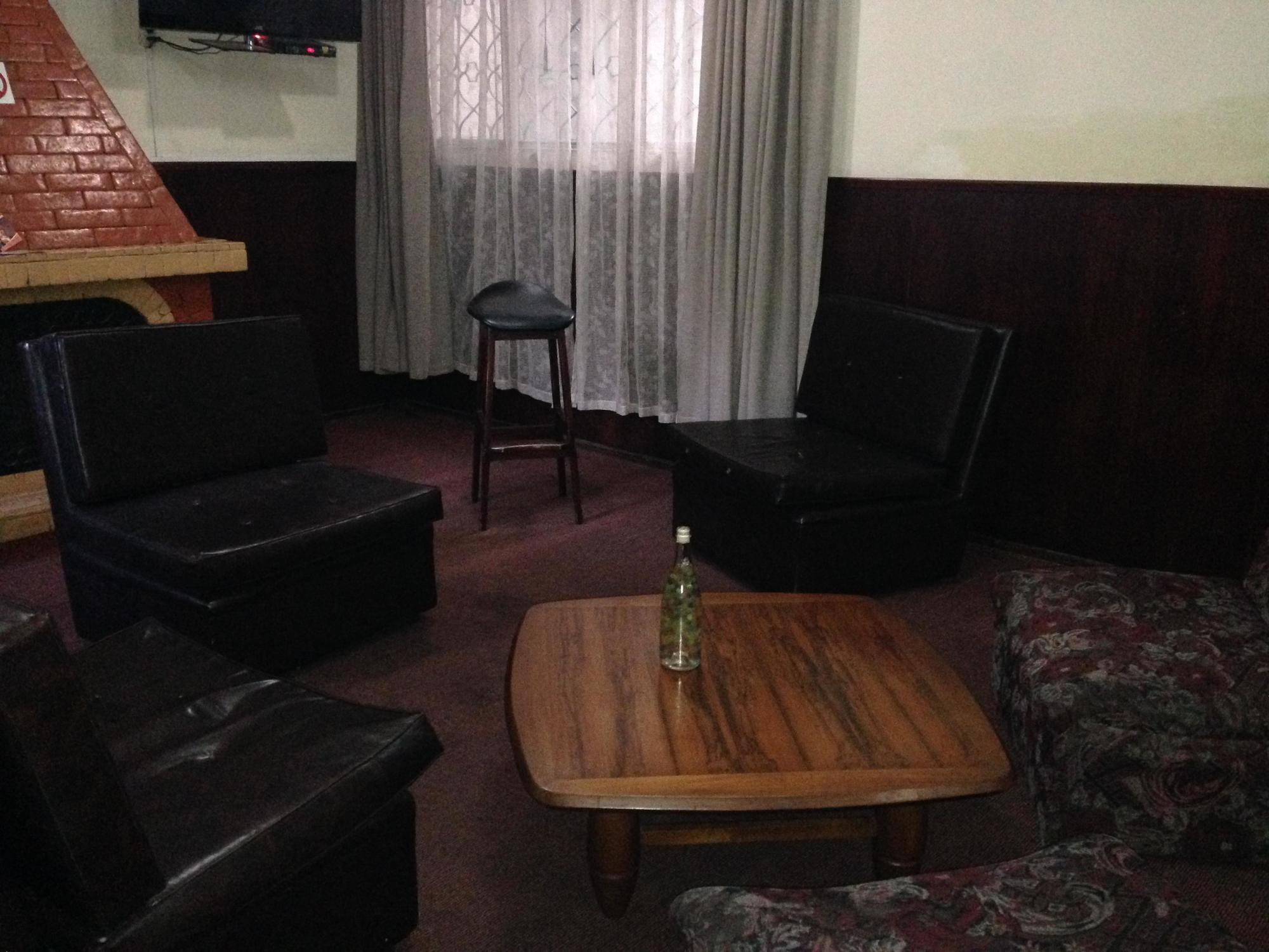Hotel Majestic Quito Esterno foto