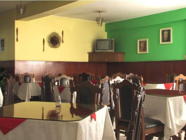 Hotel Majestic Quito Esterno foto